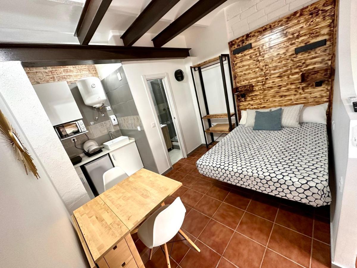 Nuevos Apartamentos Frente Al Mar Y A La Playa Castelldefels Ngoại thất bức ảnh
