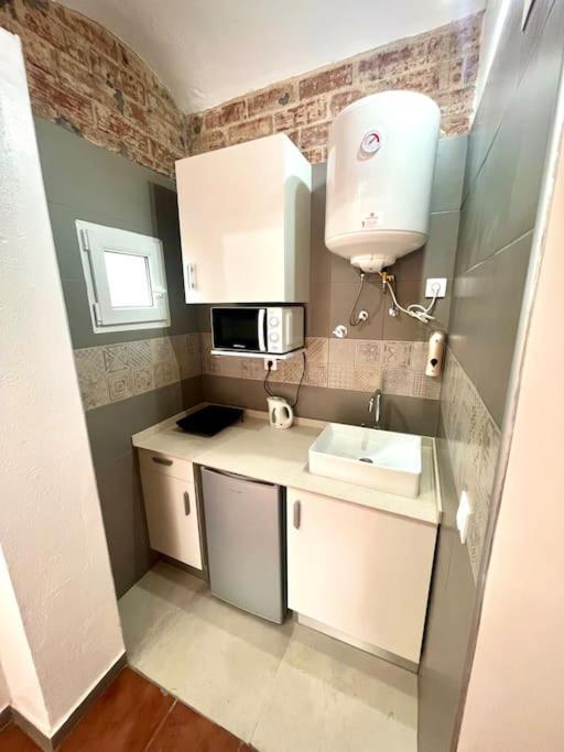 Nuevos Apartamentos Frente Al Mar Y A La Playa Castelldefels Ngoại thất bức ảnh
