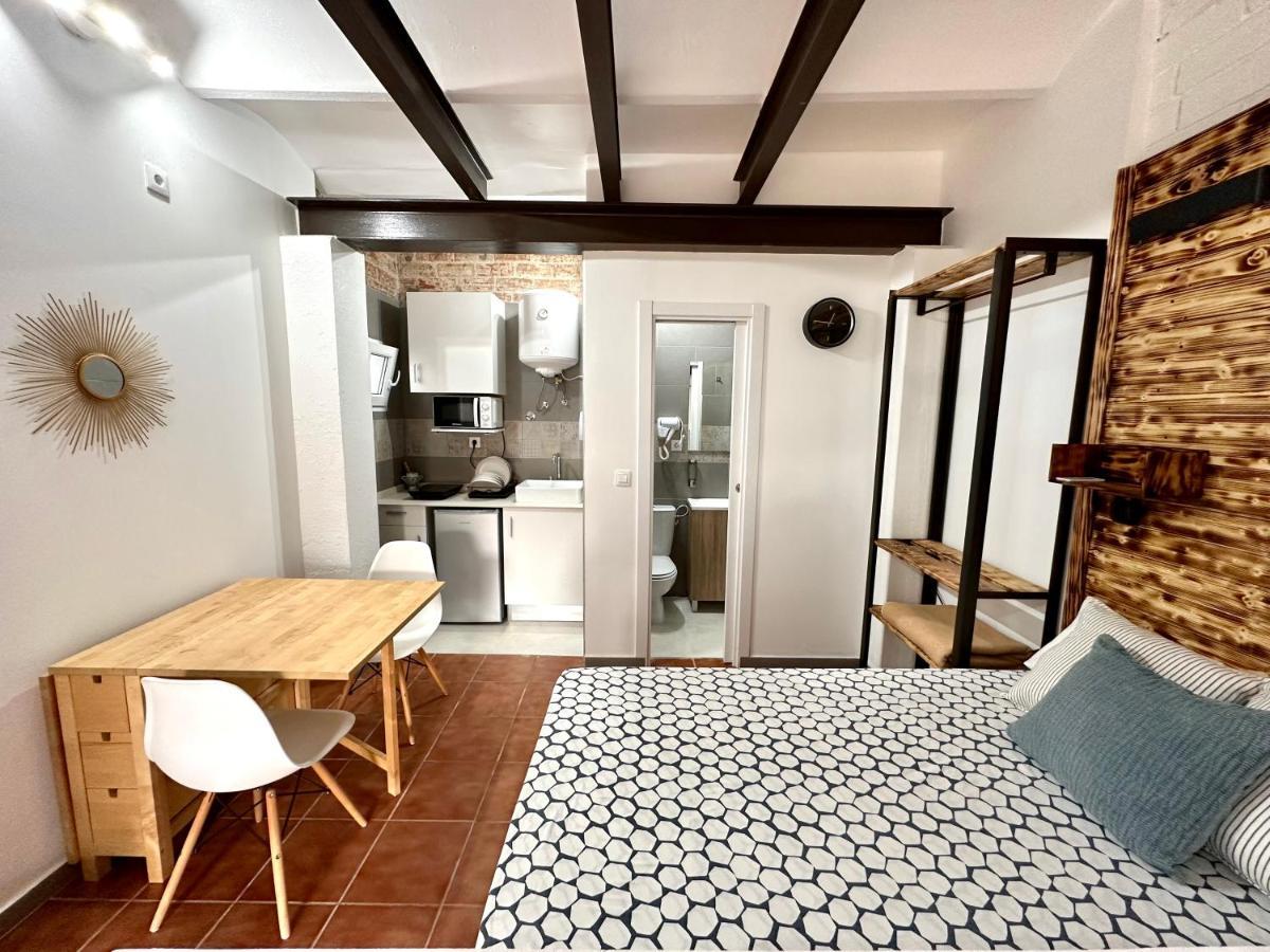 Nuevos Apartamentos Frente Al Mar Y A La Playa Castelldefels Ngoại thất bức ảnh
