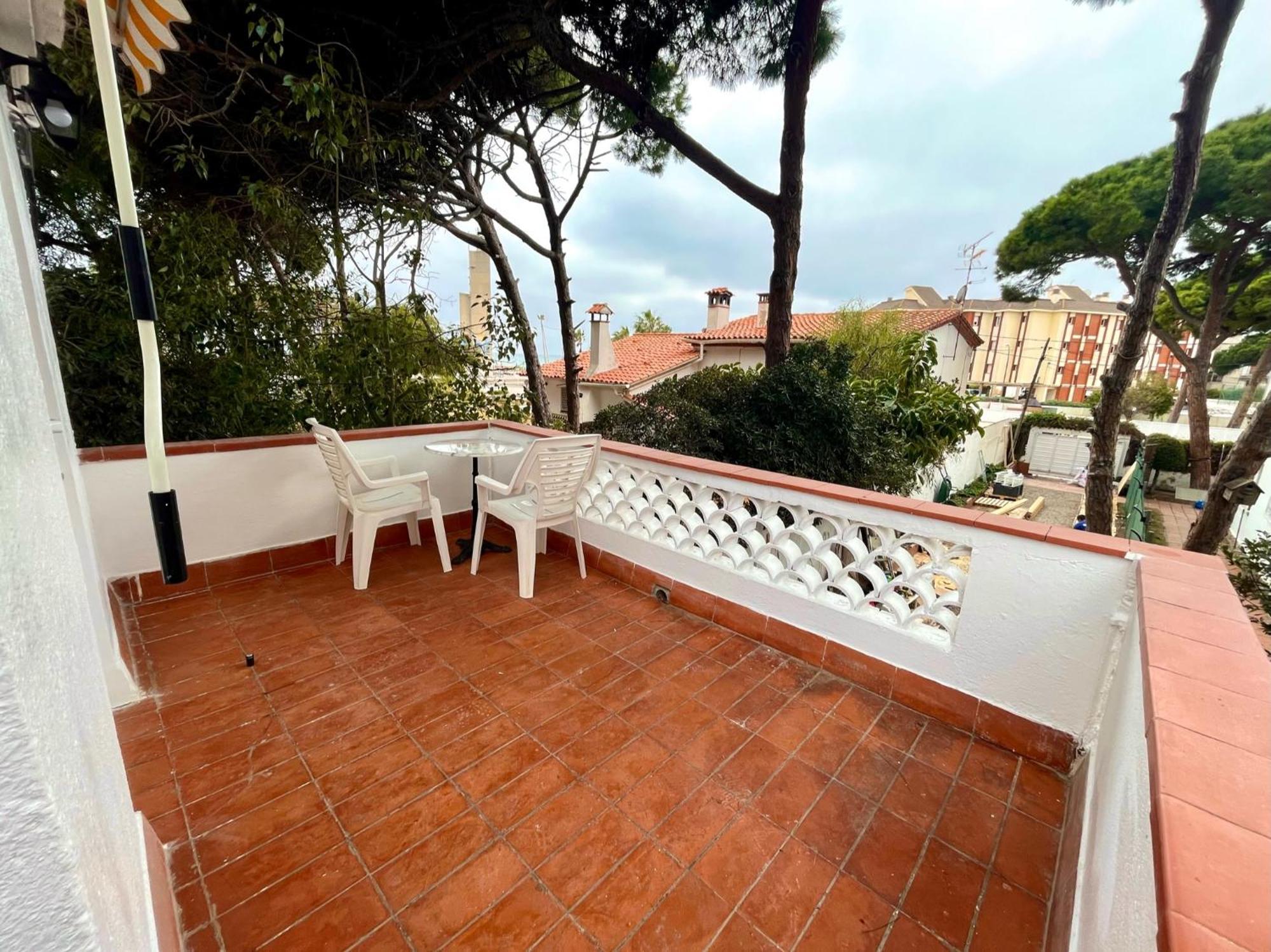 Nuevos Apartamentos Frente Al Mar Y A La Playa Castelldefels Ngoại thất bức ảnh