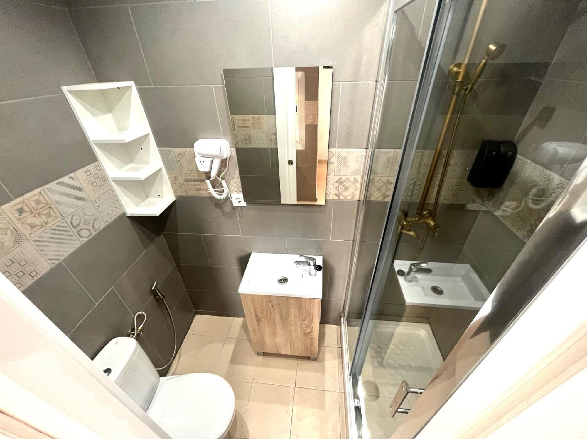 Nuevos Apartamentos Frente Al Mar Y A La Playa Castelldefels Ngoại thất bức ảnh